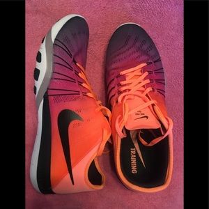 Never been worn Nike sneakers
